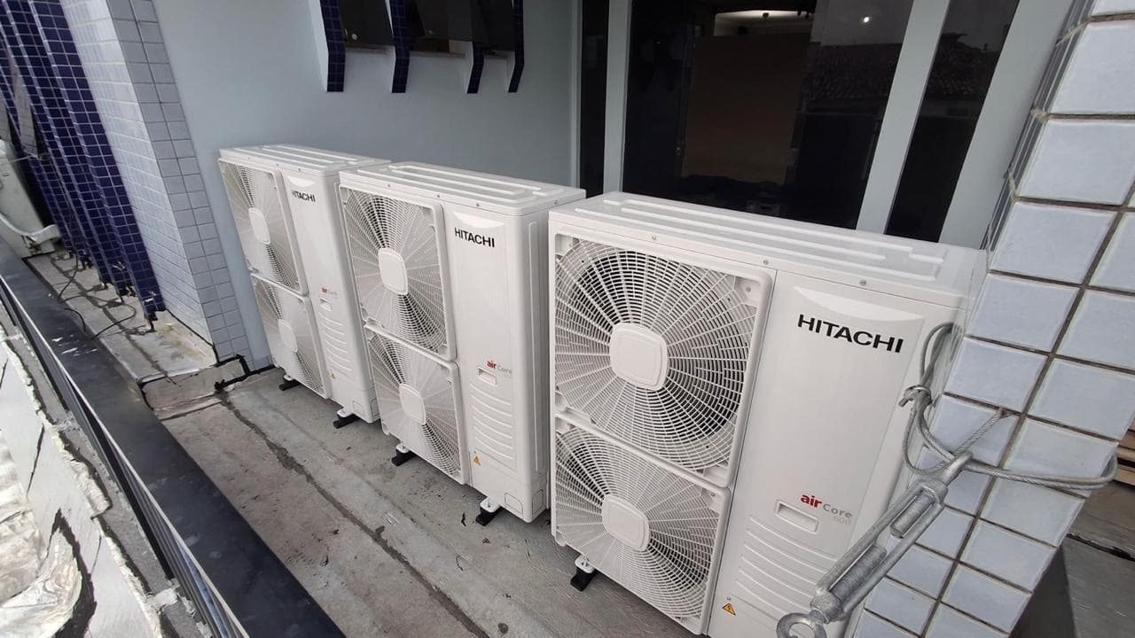 Condensadoras Hitachi instaladas pela RJB Climatização